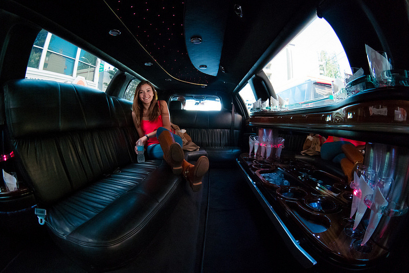 Limo Car Service in Long Beach CA